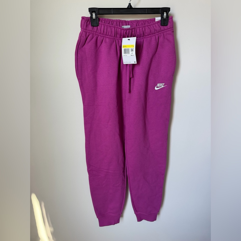 Nike magenta Pink Jogger sweatpants